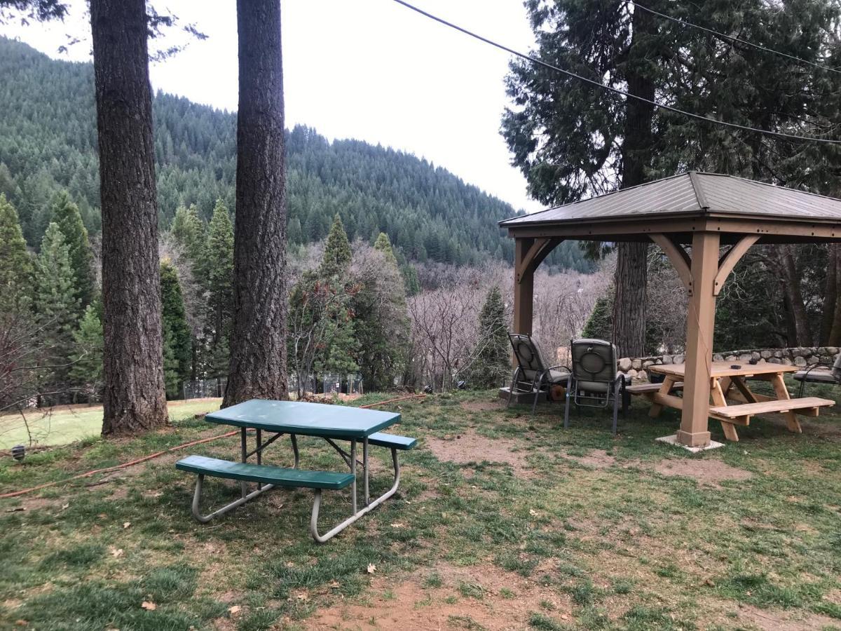 Dunsmuir Lodge Exterior foto